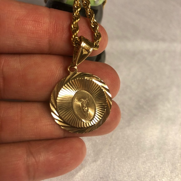 Gold plated - Picture 16 of 16